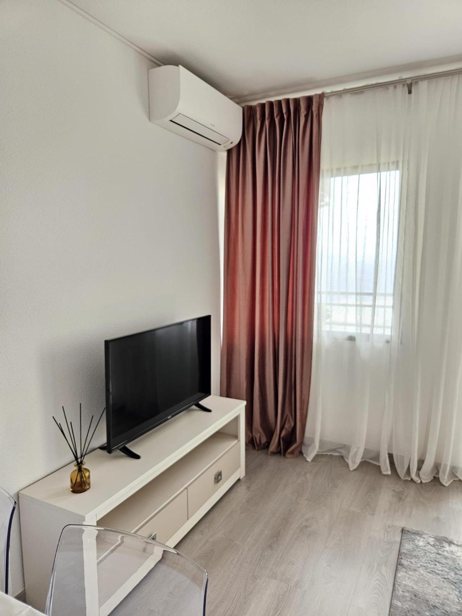 Apartment Luxury Sun & Sea View Paraiso *